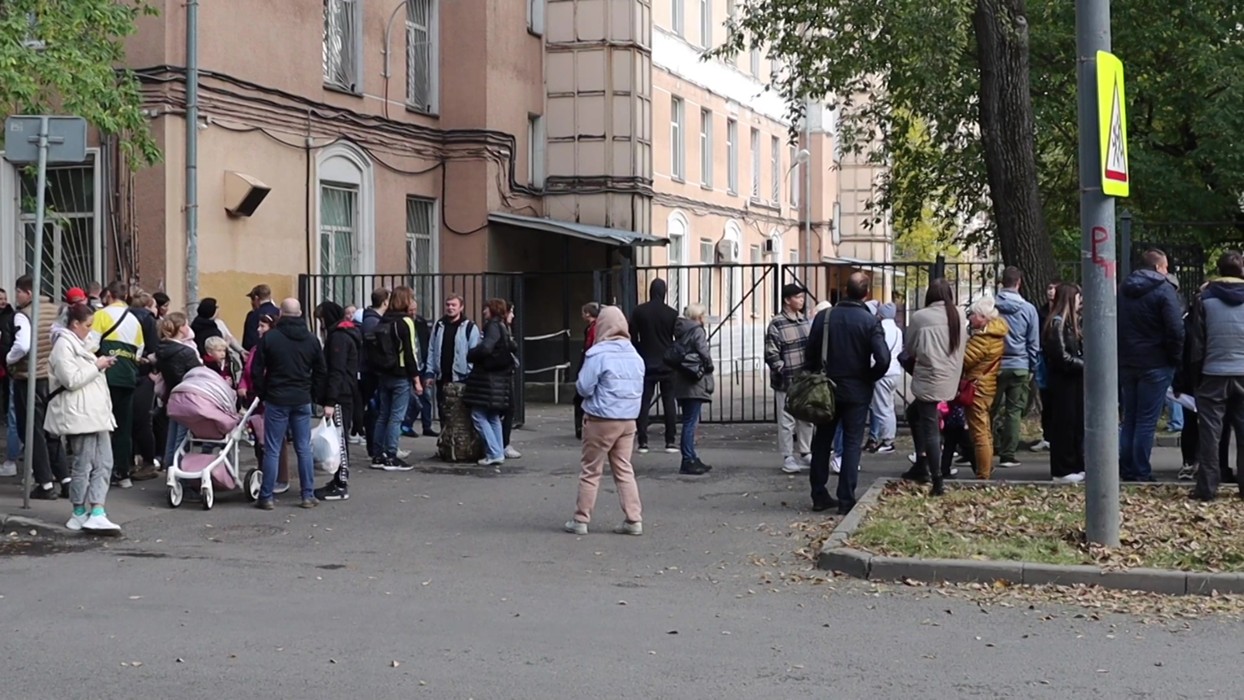 Обстановка в москве. Московский военкомат. Царицынский военкомат. Мобилизация в Москве. Обстановка в московских военкоматах.