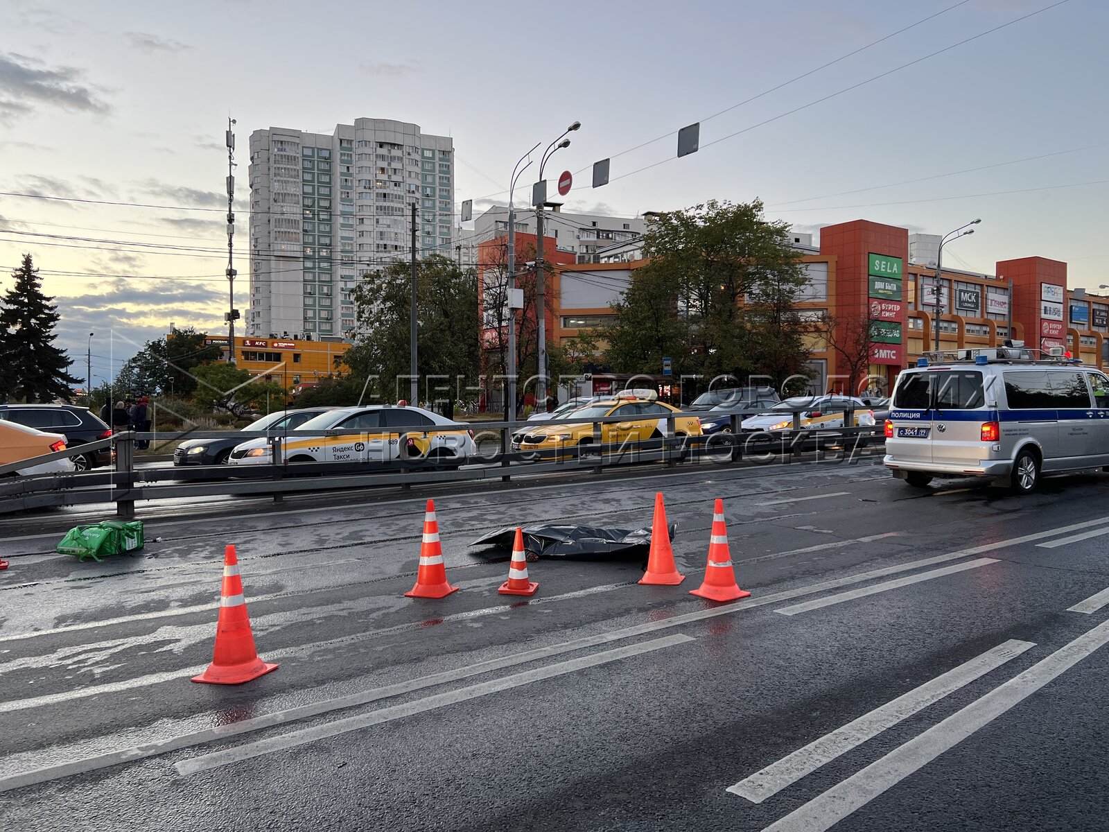 сбили человека в москве