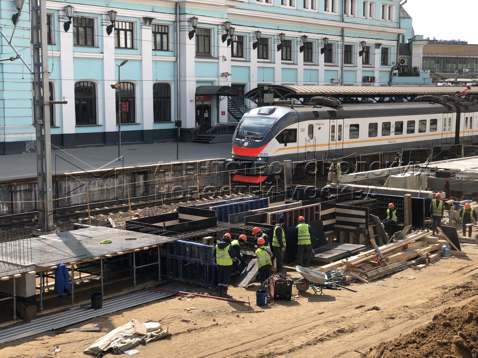 метро на белорусском вокзале