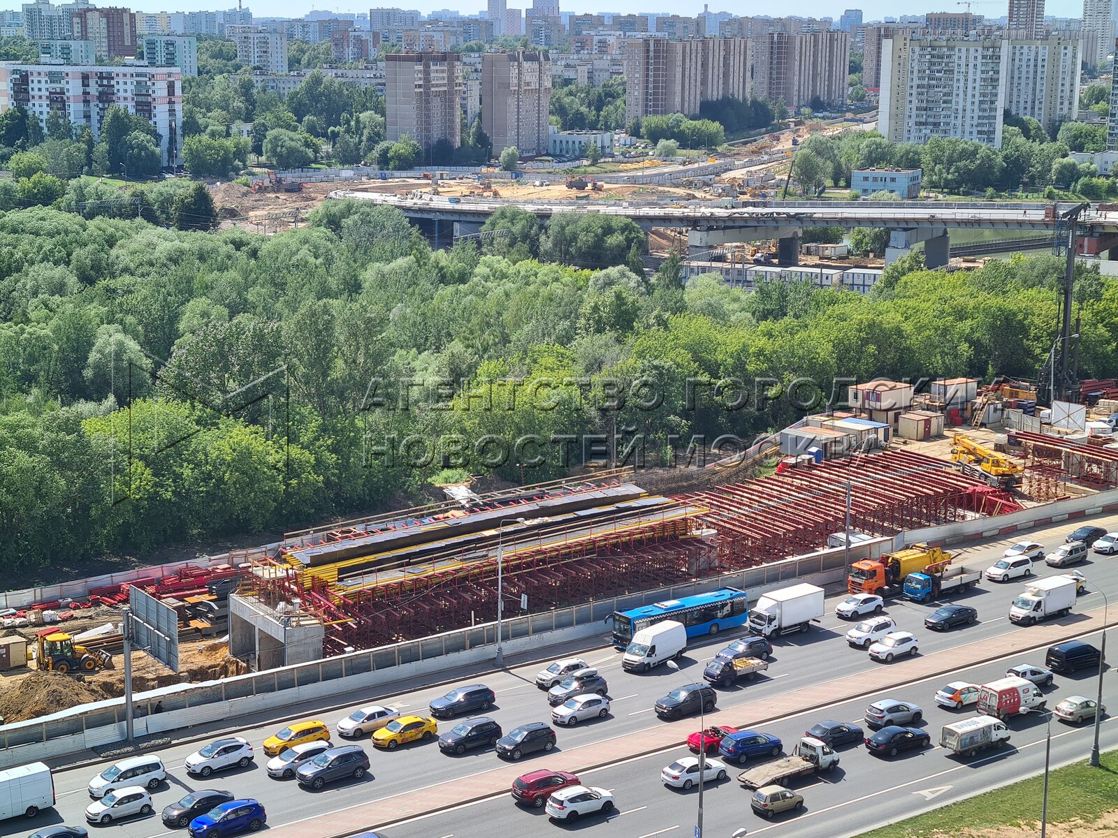 Где каширское шоссе в москве. Стройка Москва. Каширка Москва. Развязка Каширское шоссе. Городское строительство.