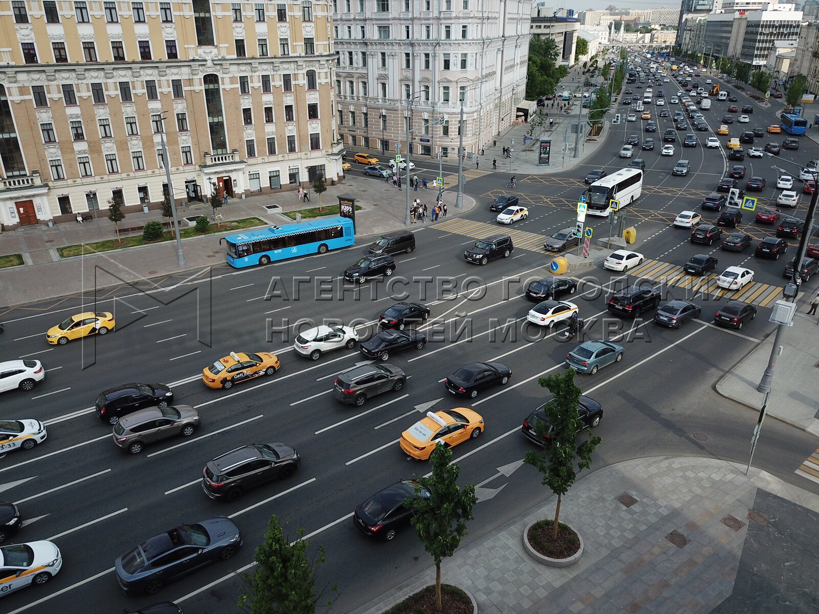 Словесный перекресток. Садовое кольцо Москва. Автомобильное движение. Садовое кольцо дорога в Москве. Москва в движении.